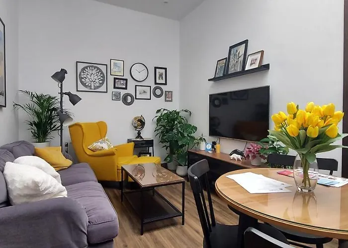 Apartamentos Los Descalzos Free Parking